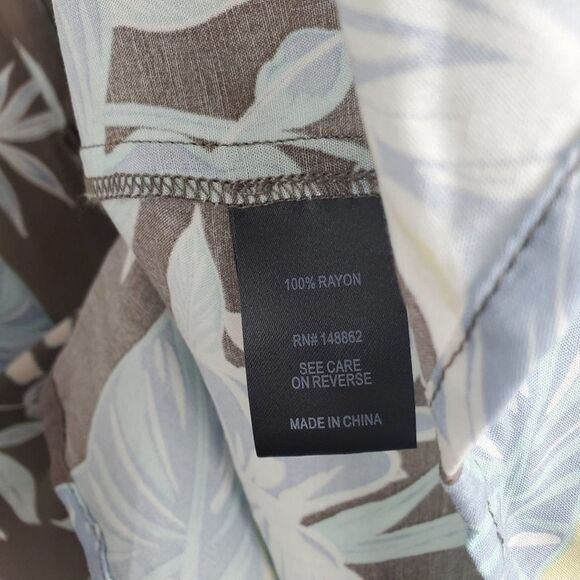 Torrid 1 Floral Challis Dolman Blouse Top Button Down Shirt Womens Plus NWT New - Picture 5 of 7